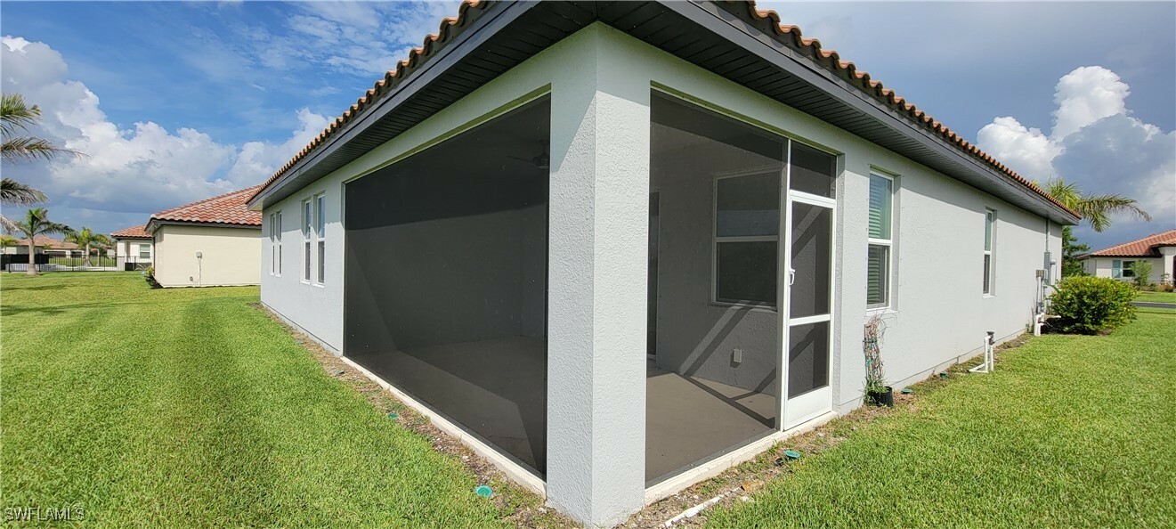 Property Photo: 2051 Grove Drive FL 34120