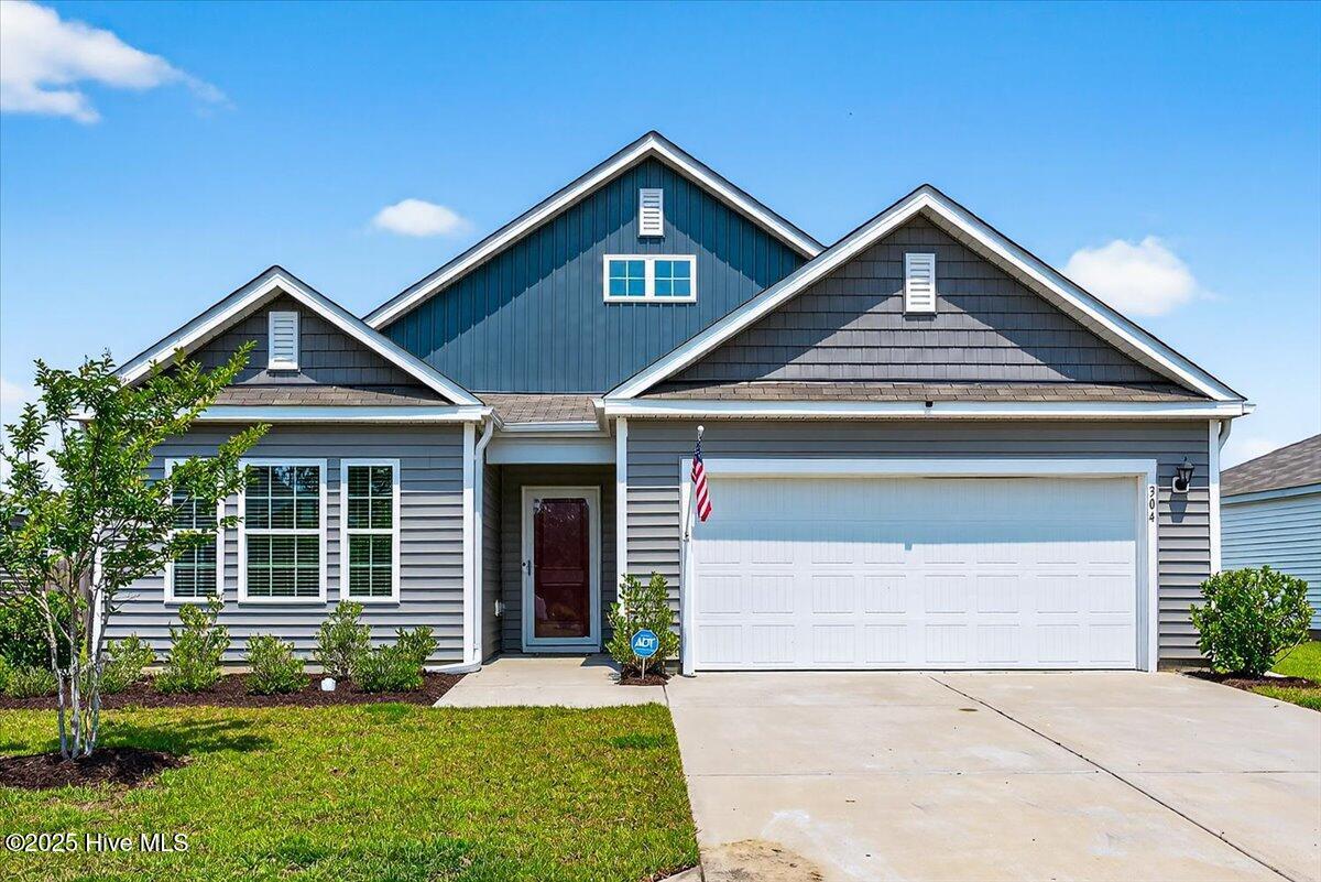 Property Photo: 304 Kite Circle NE NC 28422
