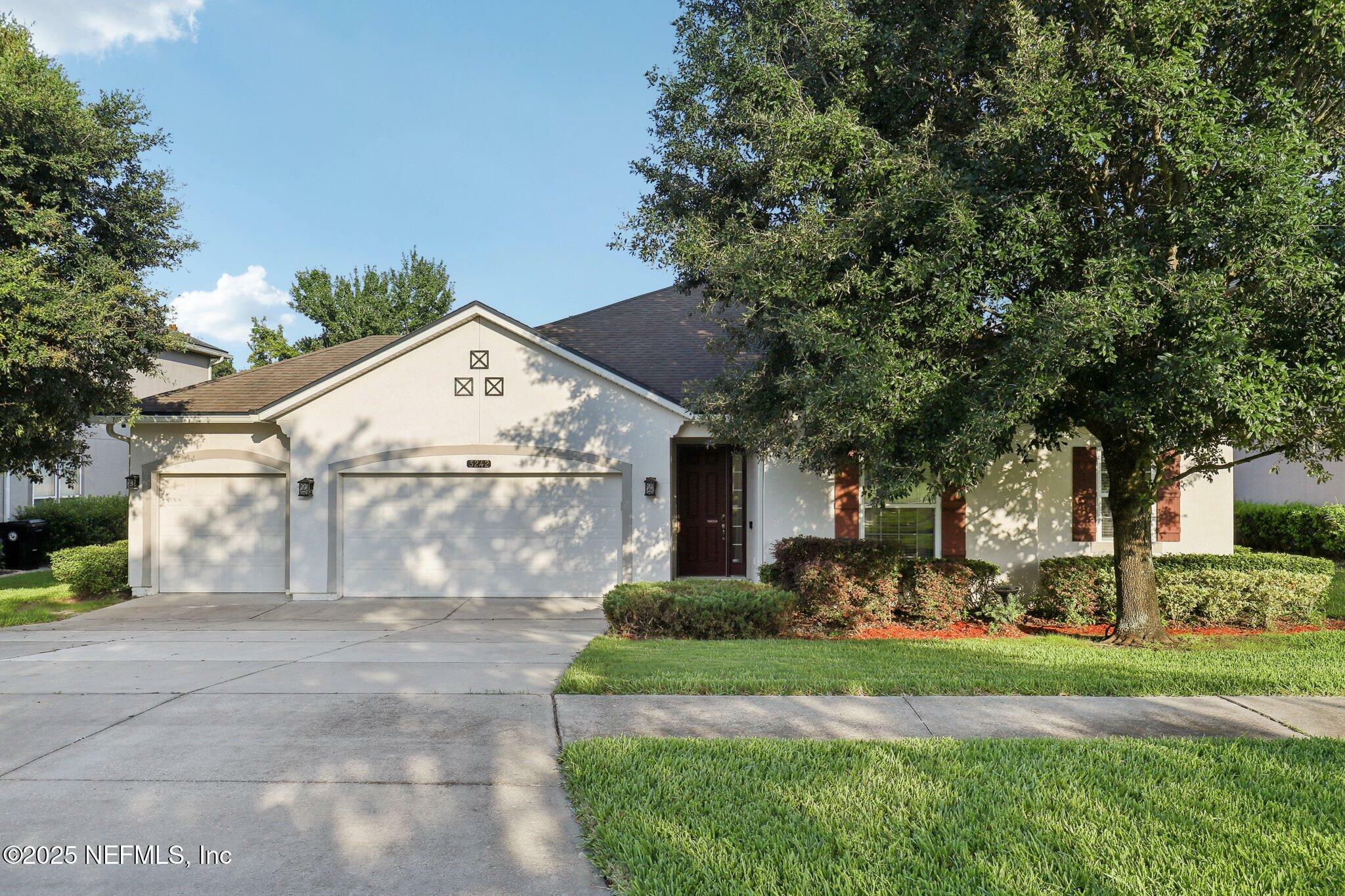 Property Photo: 3242 Bradley Creek Parkway Parkway FL 32043