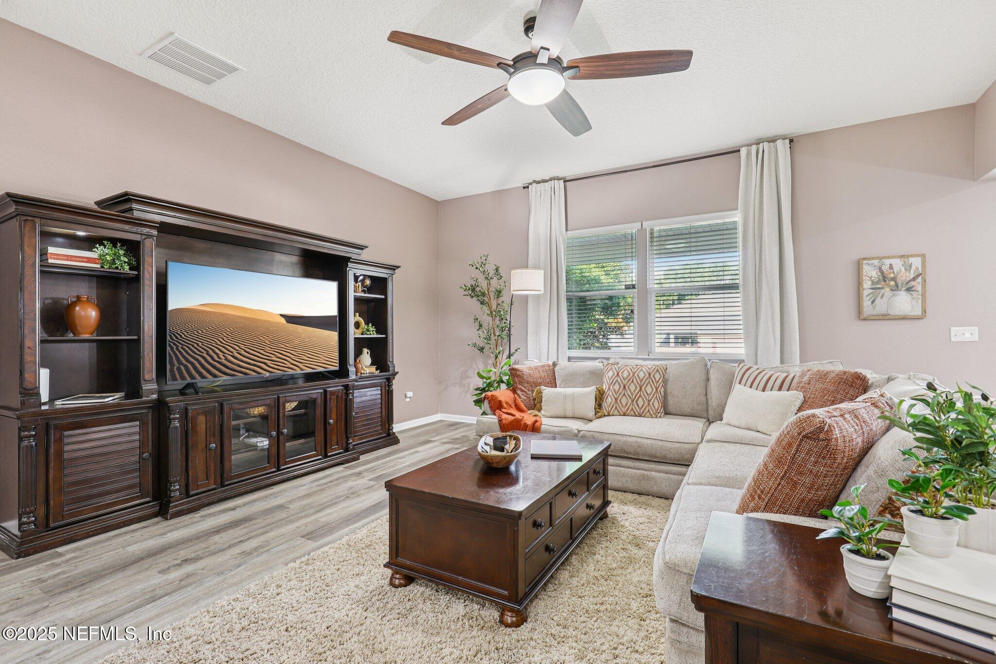 Property Photo: 3242 Bradley Creek Parkway Parkway FL 32043