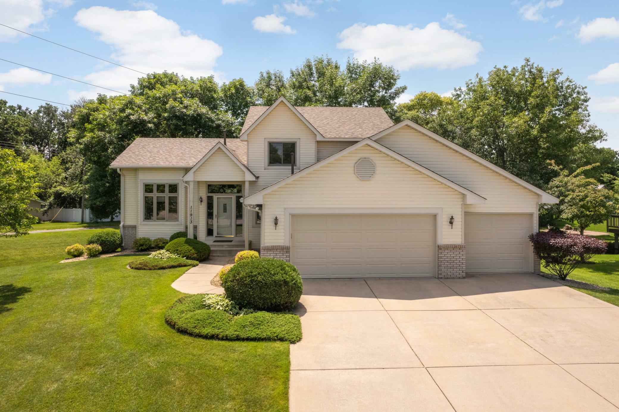 Property Photo: 11913 Edgewood Lane N MN 55316