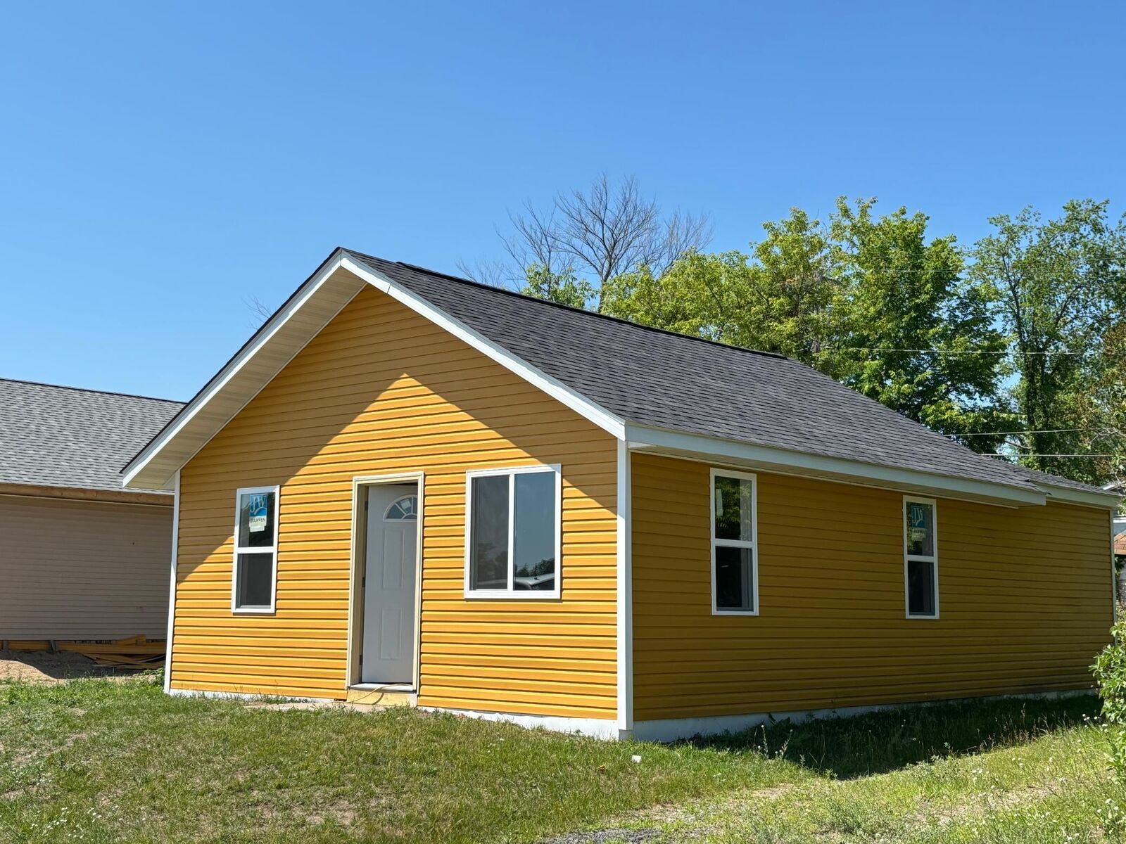 Property Photo:  127 1st Street NE  MN 56633 