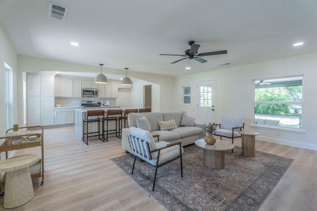 Property Photo: 10638 Sylvia Drive TX 75228