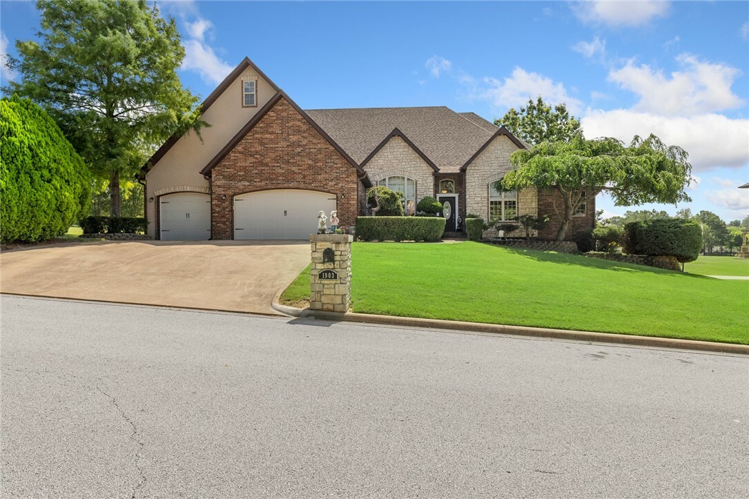 1903 Daly Drive  Harrison AR 72601 photo