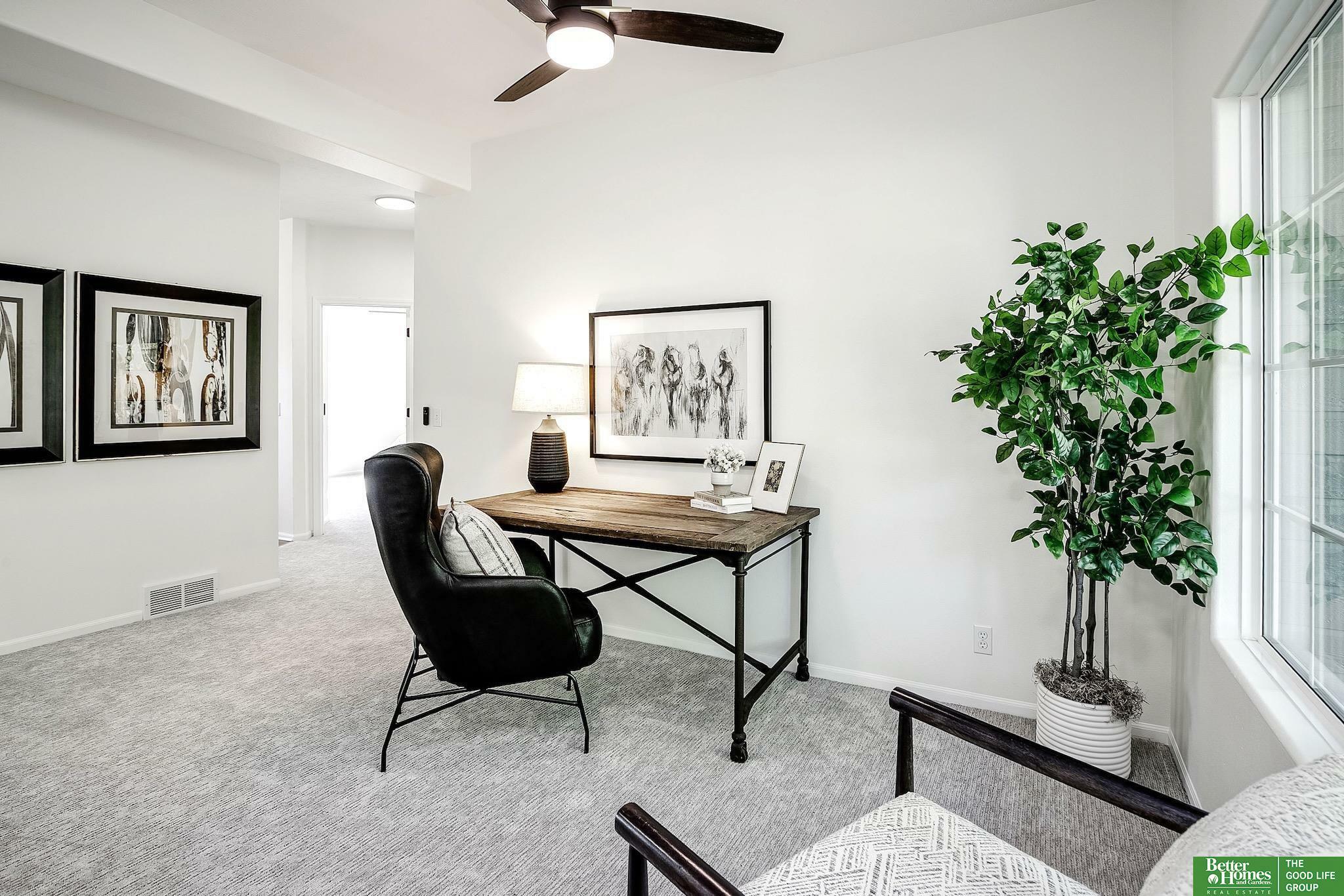 Property Photo: 4869 S 187 Avenue NE 68135