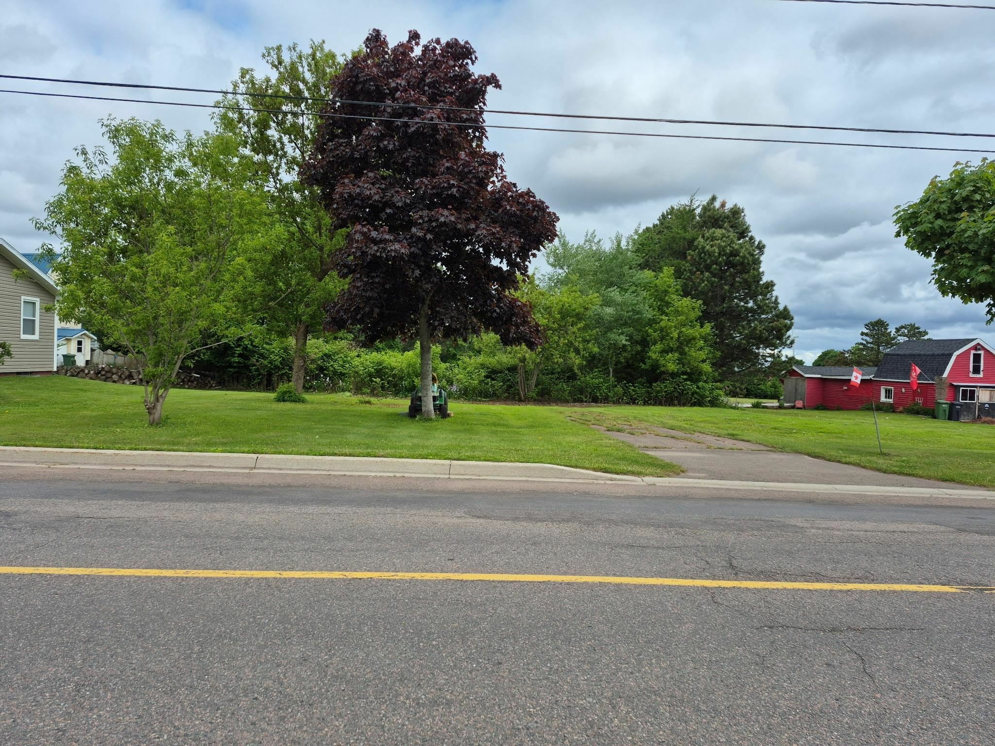 Property Photo:  22 East Drive  PE C1N 4E3 