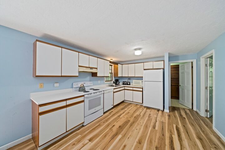 Property Photo:  62 Manomet Point Rd  MA 02360 