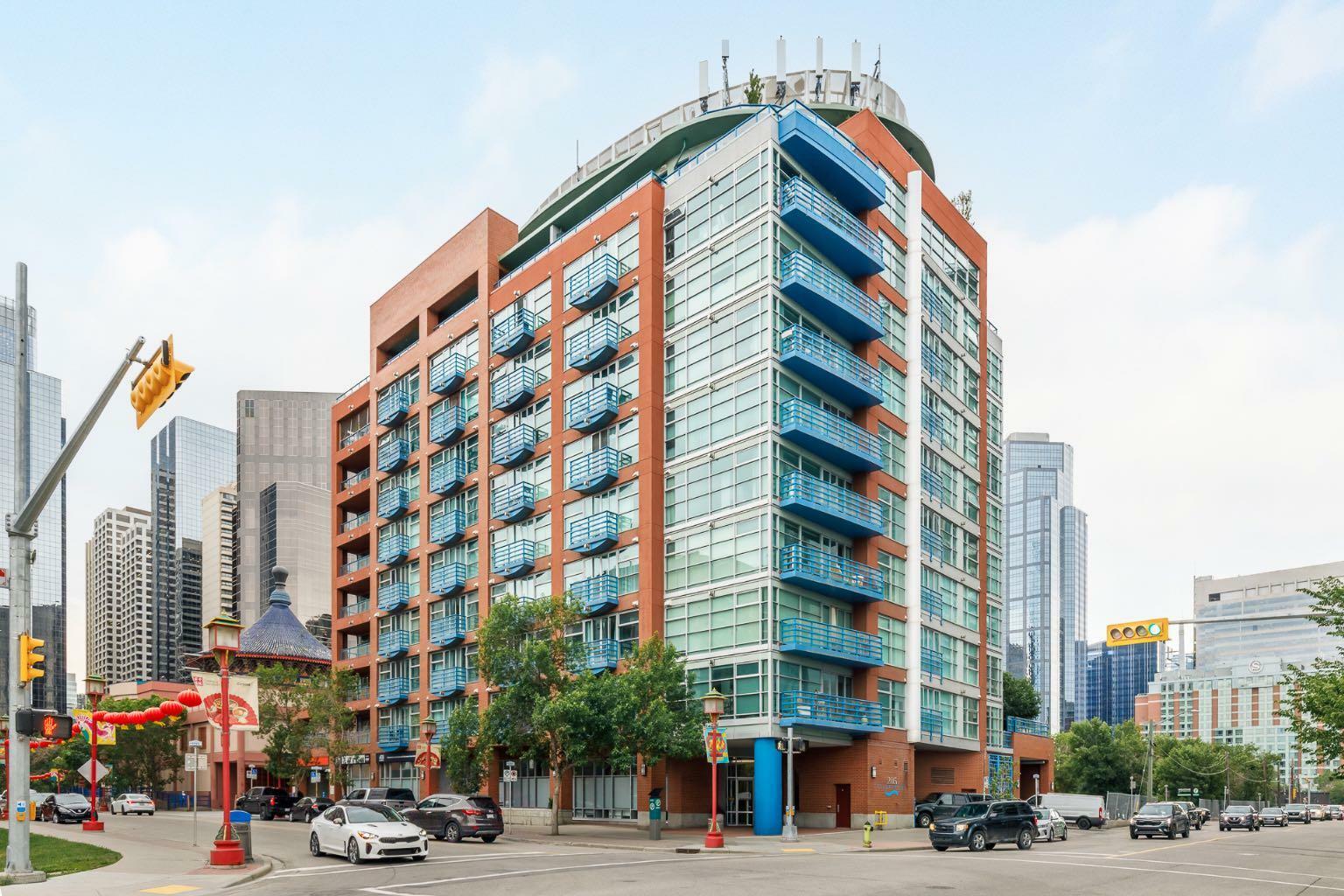 205 Riverfront Avenue SW 804  Calgary AB T2P 5K4 photo