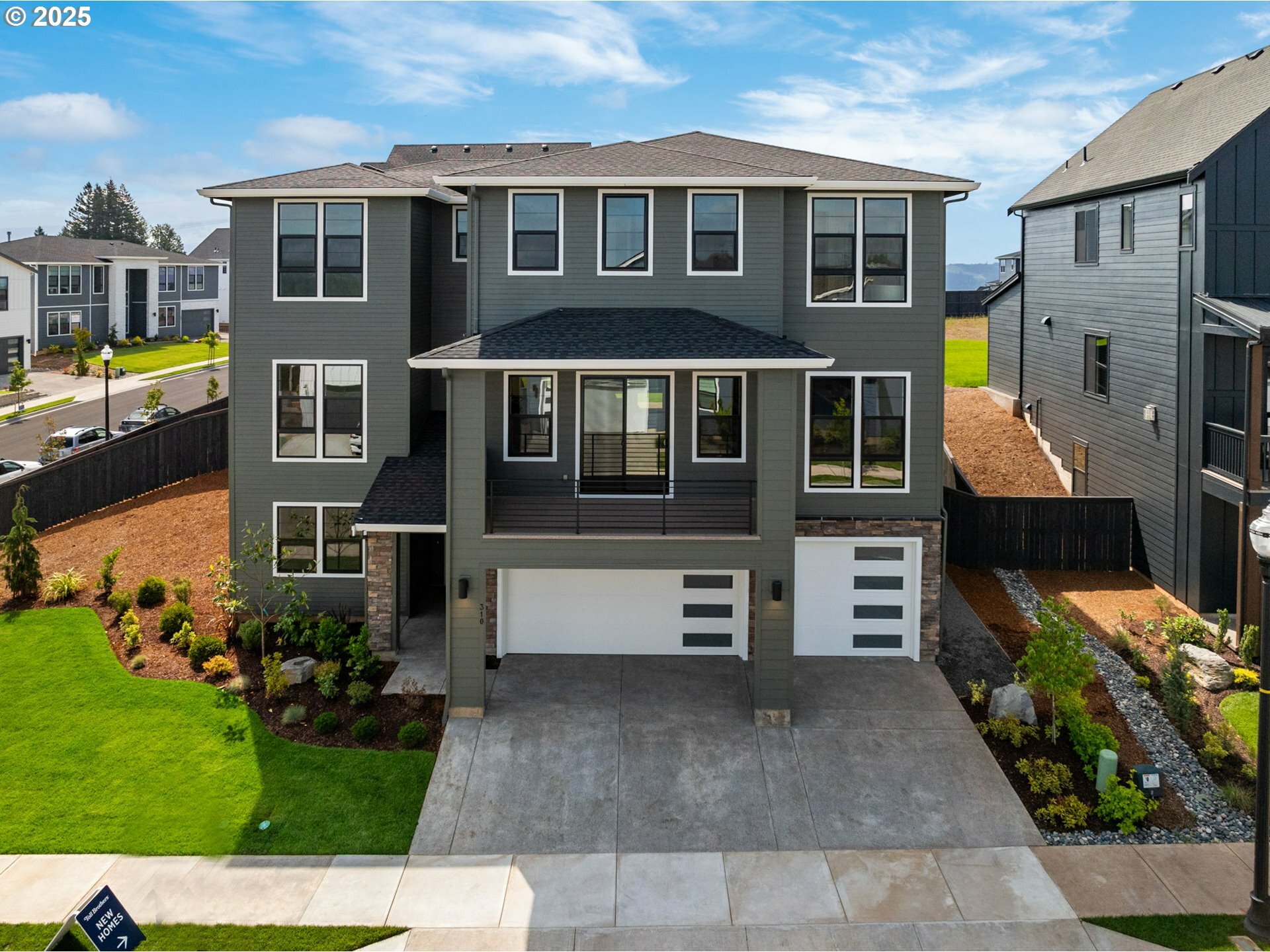 310 W Fir Loop  Washougal WA 98671 photo