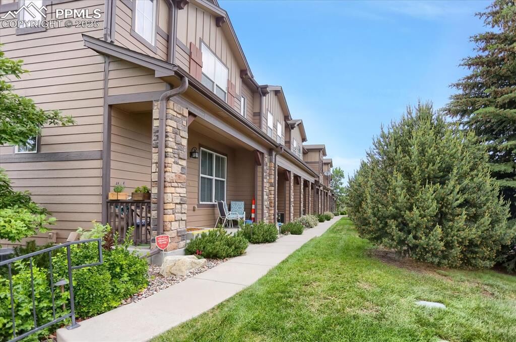Property Photo:  6323 Cedar Park Grove  CO 80923 