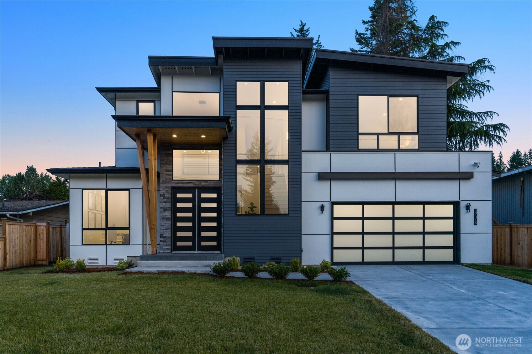 Property Photo:  17109 NE 16th Place  WA 98008 