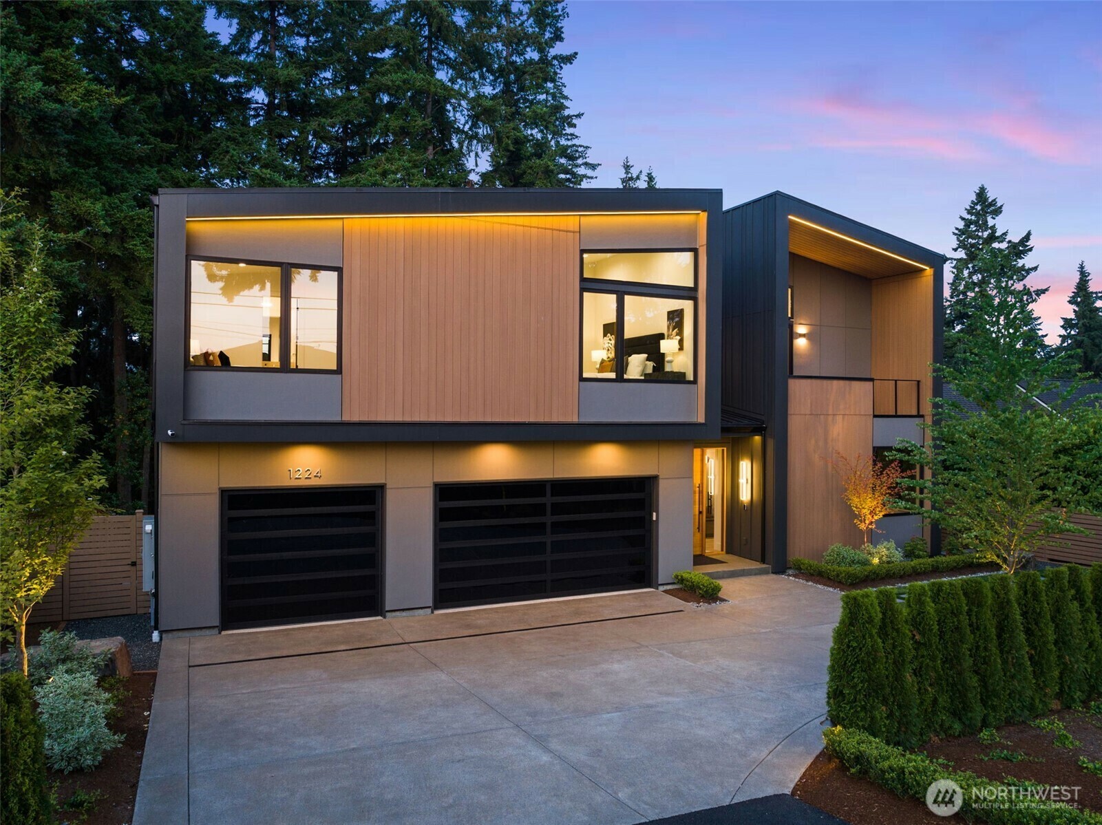 Property Photo: 1224 108th Avenue SE WA 98004