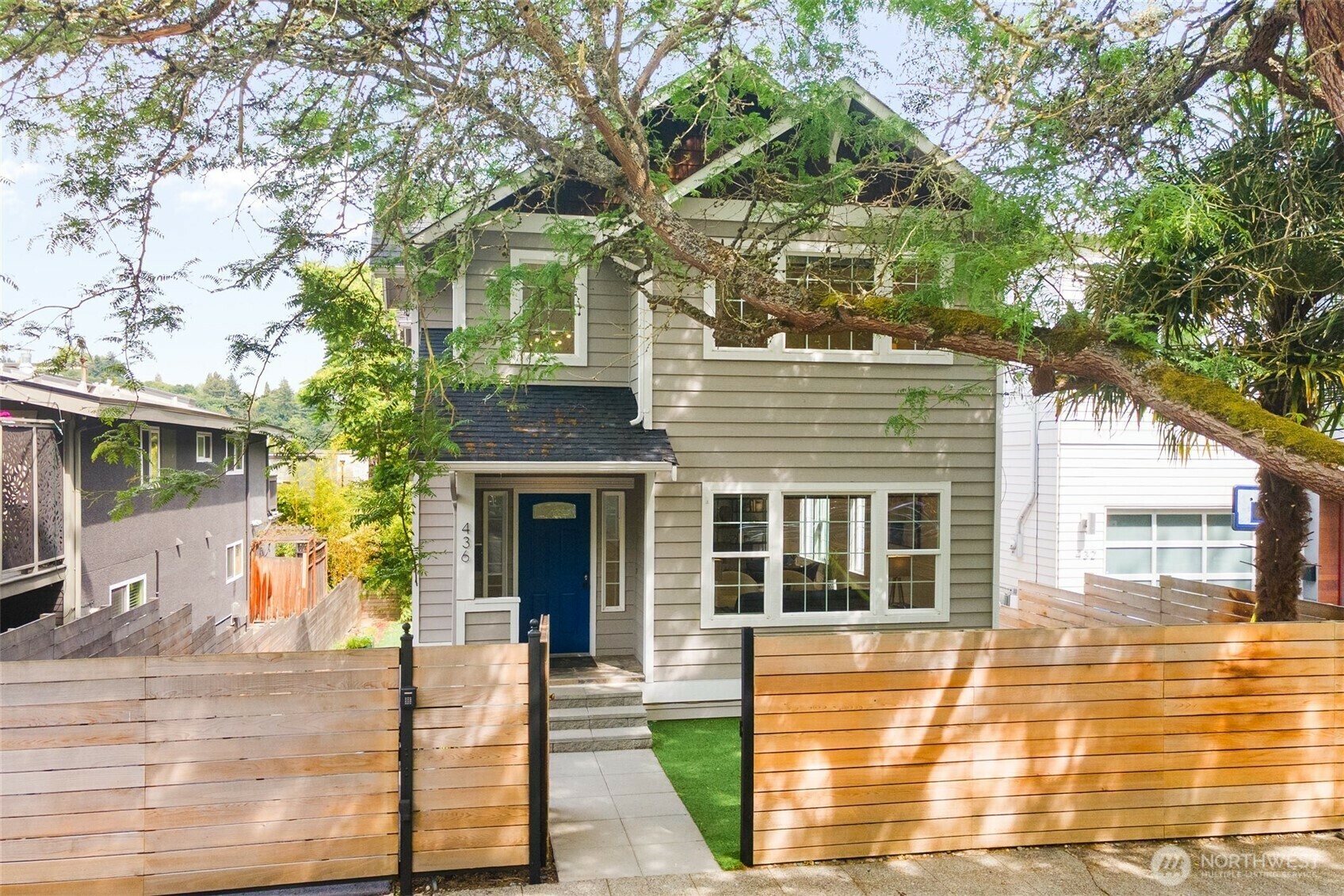 436  27th Avenue E  Seattle WA 98112 photo