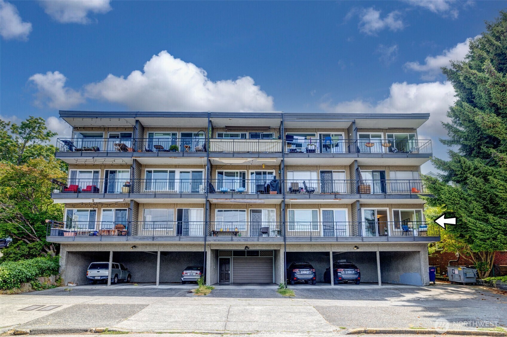 Property Photo: 303 N 44th Street 105 WA 98103