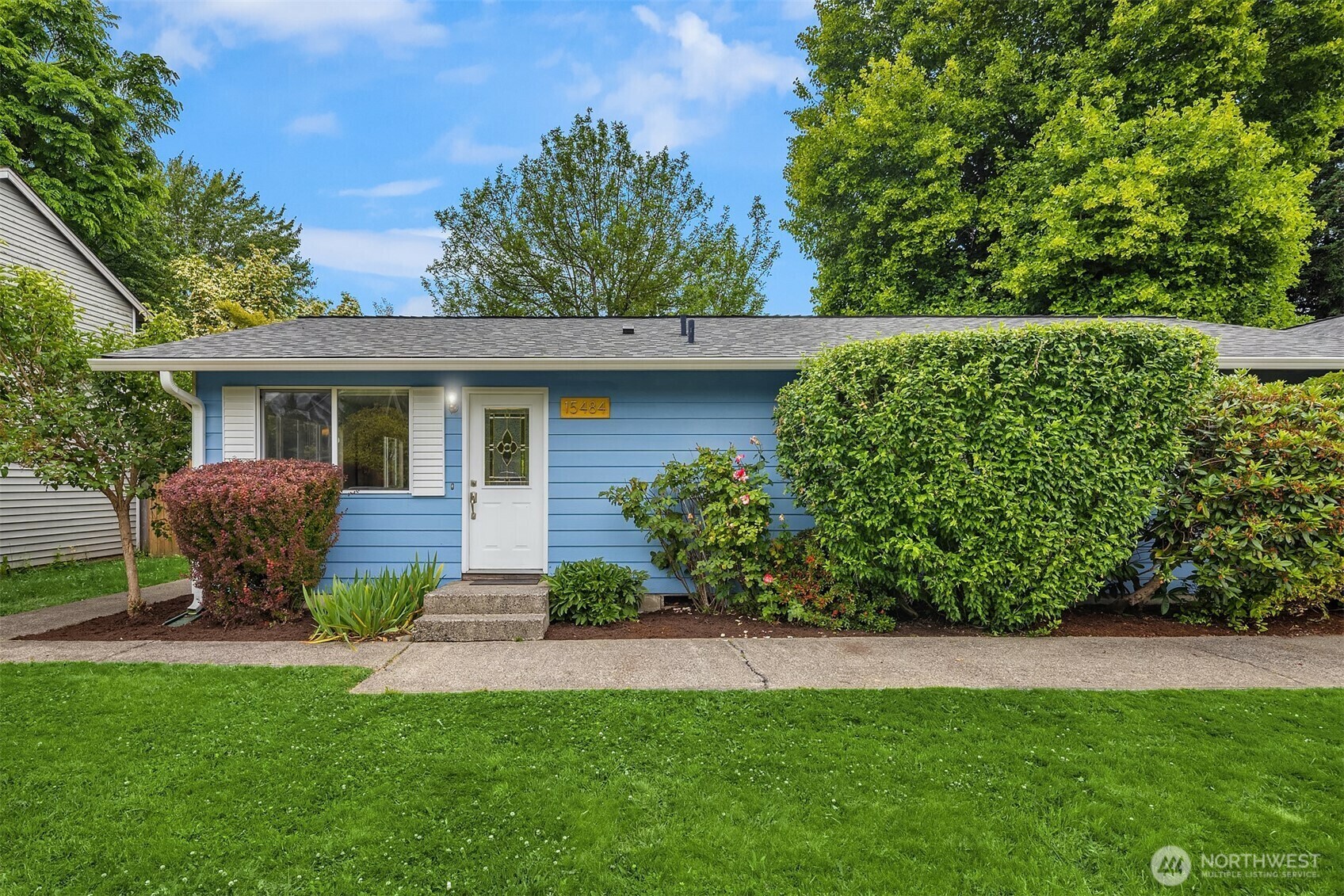 Property Photo: 15484 174th Avenue SE WA 98272