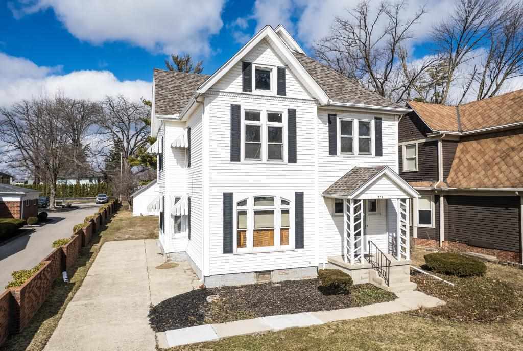 Property Photo: 774 W National Road IN 47374
