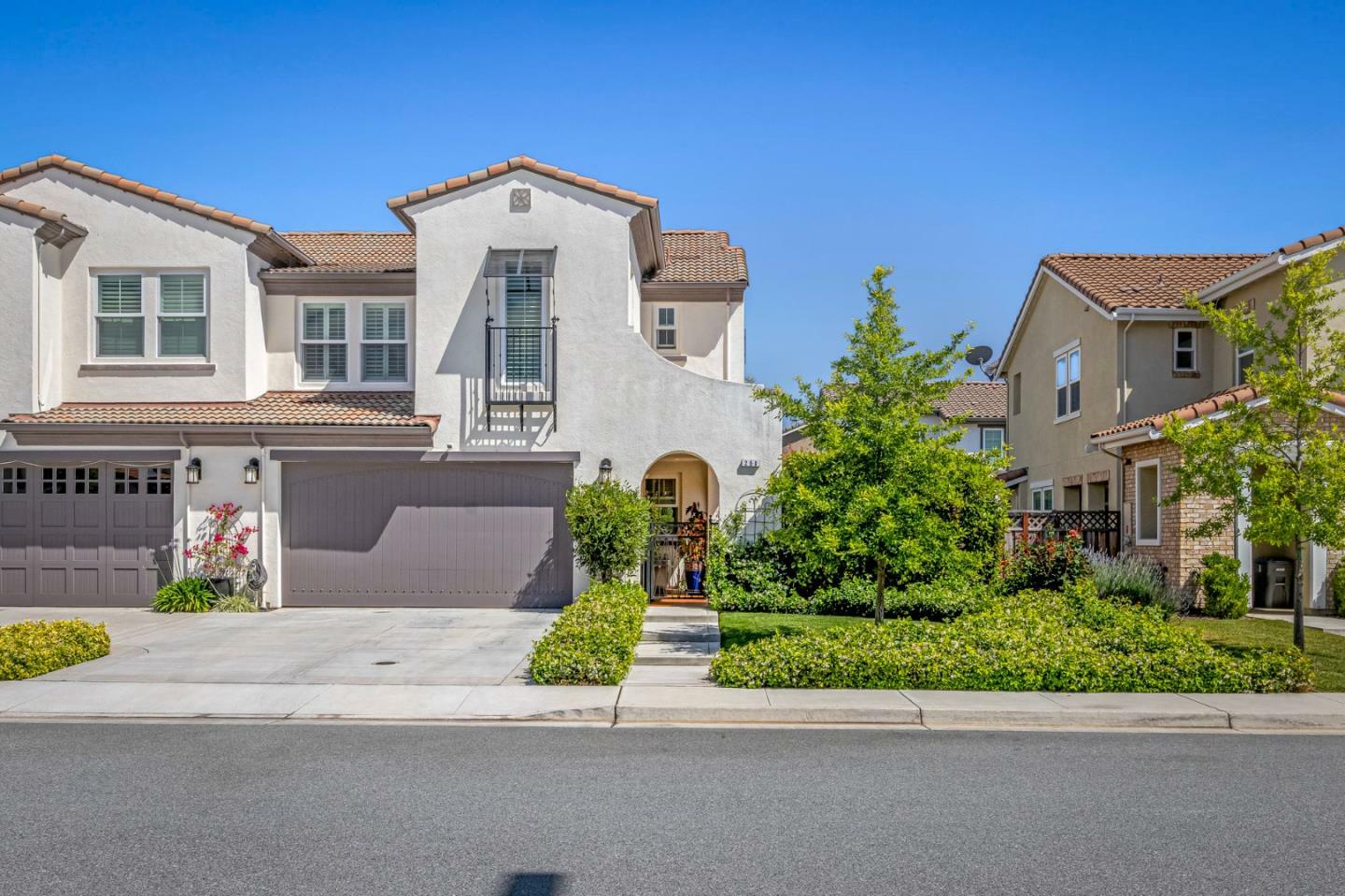 250 Calle Del Rey  Morgan Hill CA 95037 photo