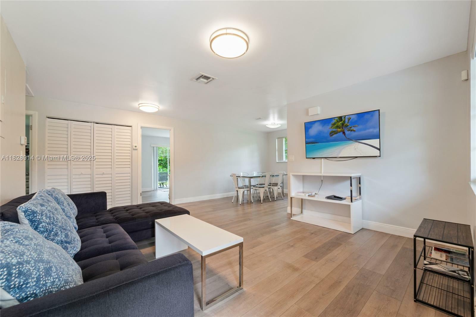 Property Photo: 6198 SW 63rd St FL 33143