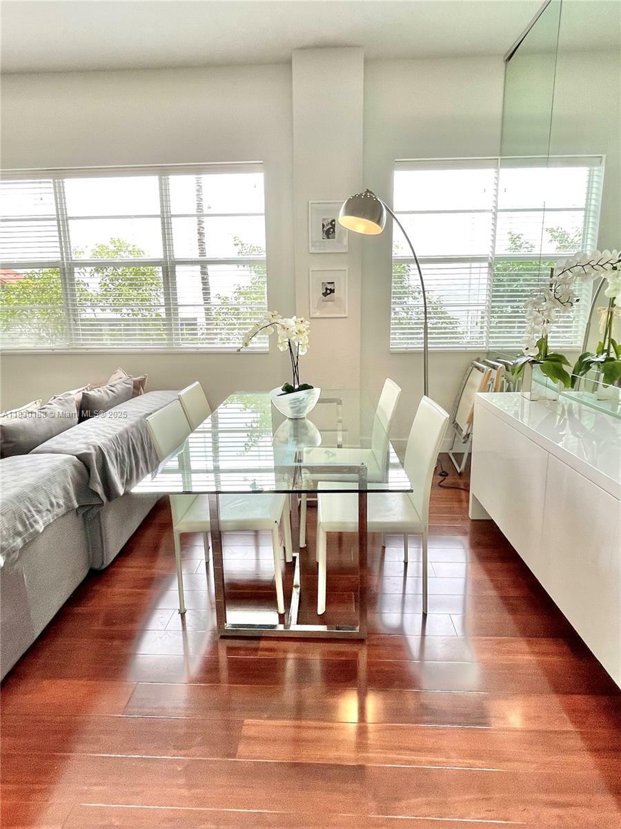 Property Photo: 935 Euclid Ave 7 FL 33139