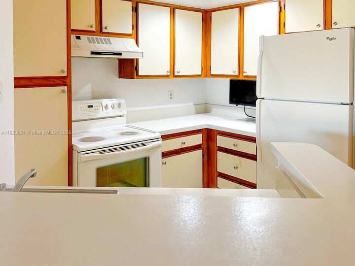 12400 Vista Isles Dr 1426  Sunrise FL 33325 photo