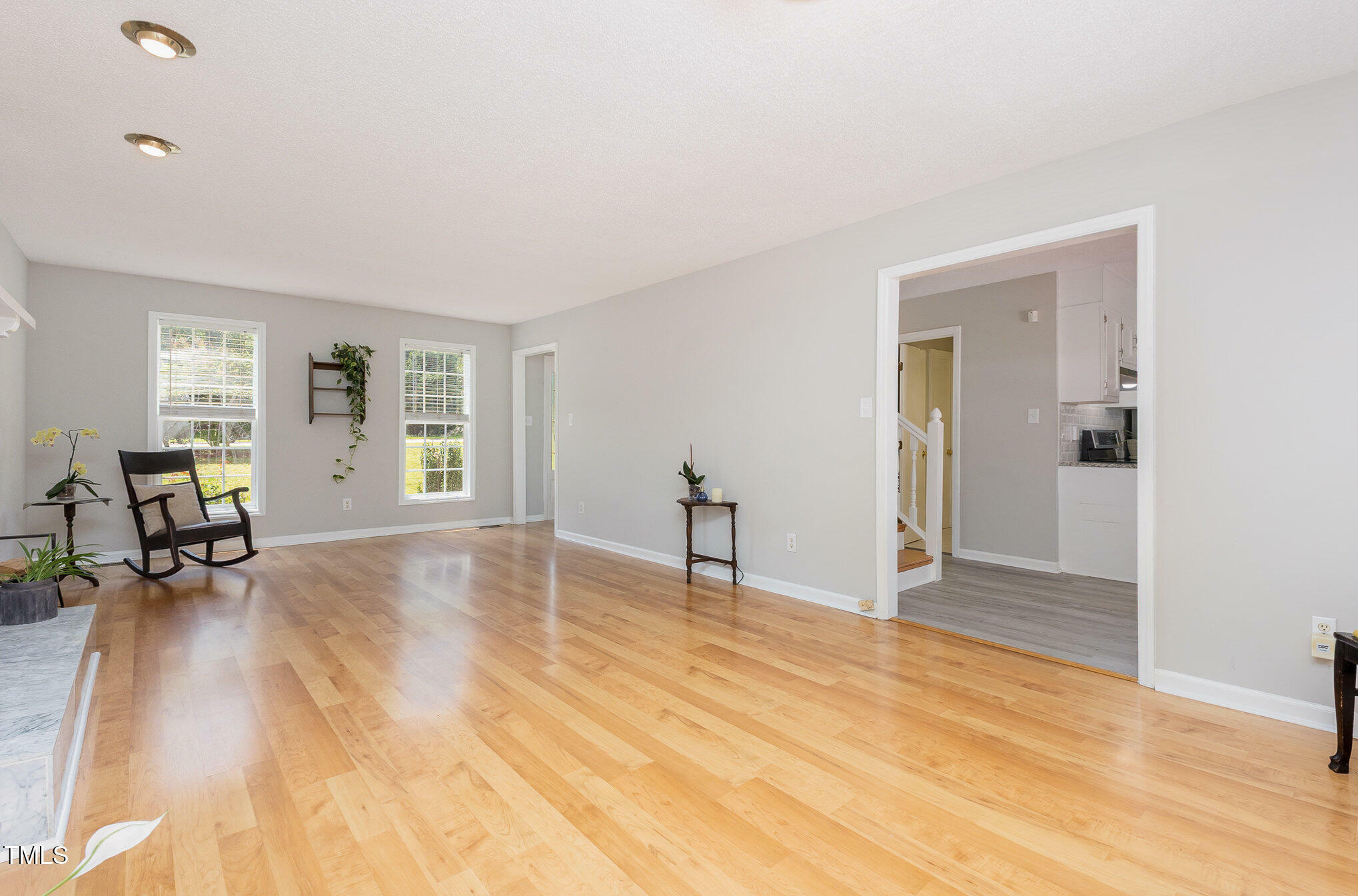 Property Photo: 404 SW Maynard Road NC 27511
