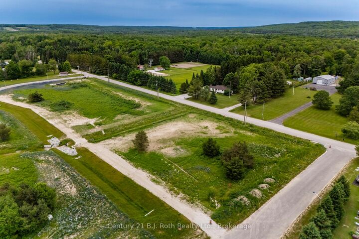 Property Photo:  7 Scarlett Line  ON L0L 1V0 