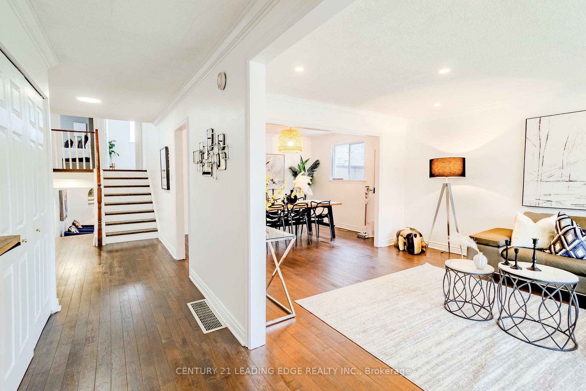 Photo de la propriété:  6 Jubilee Court  ON L6S 2H2 