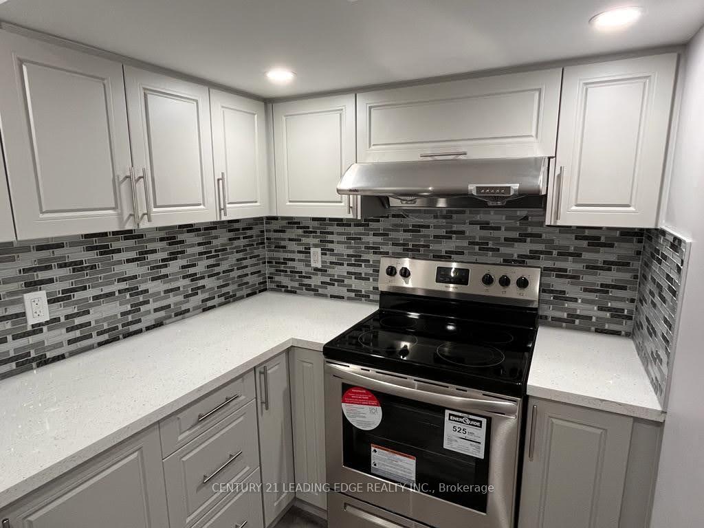 Property Photo: 131 Farthingale Crescent Bsmt ON L7A 1W9