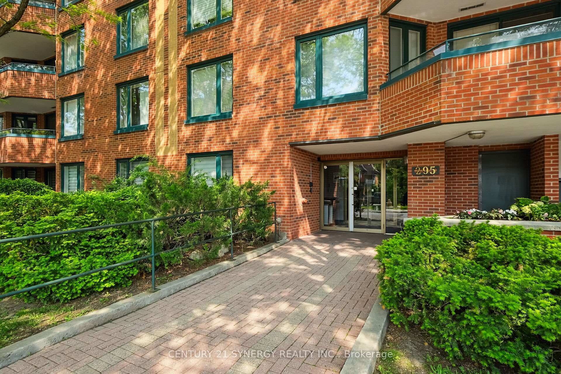 295 Gilmour Street 104  Ottawa Centre ON K2P 0P7 photo
