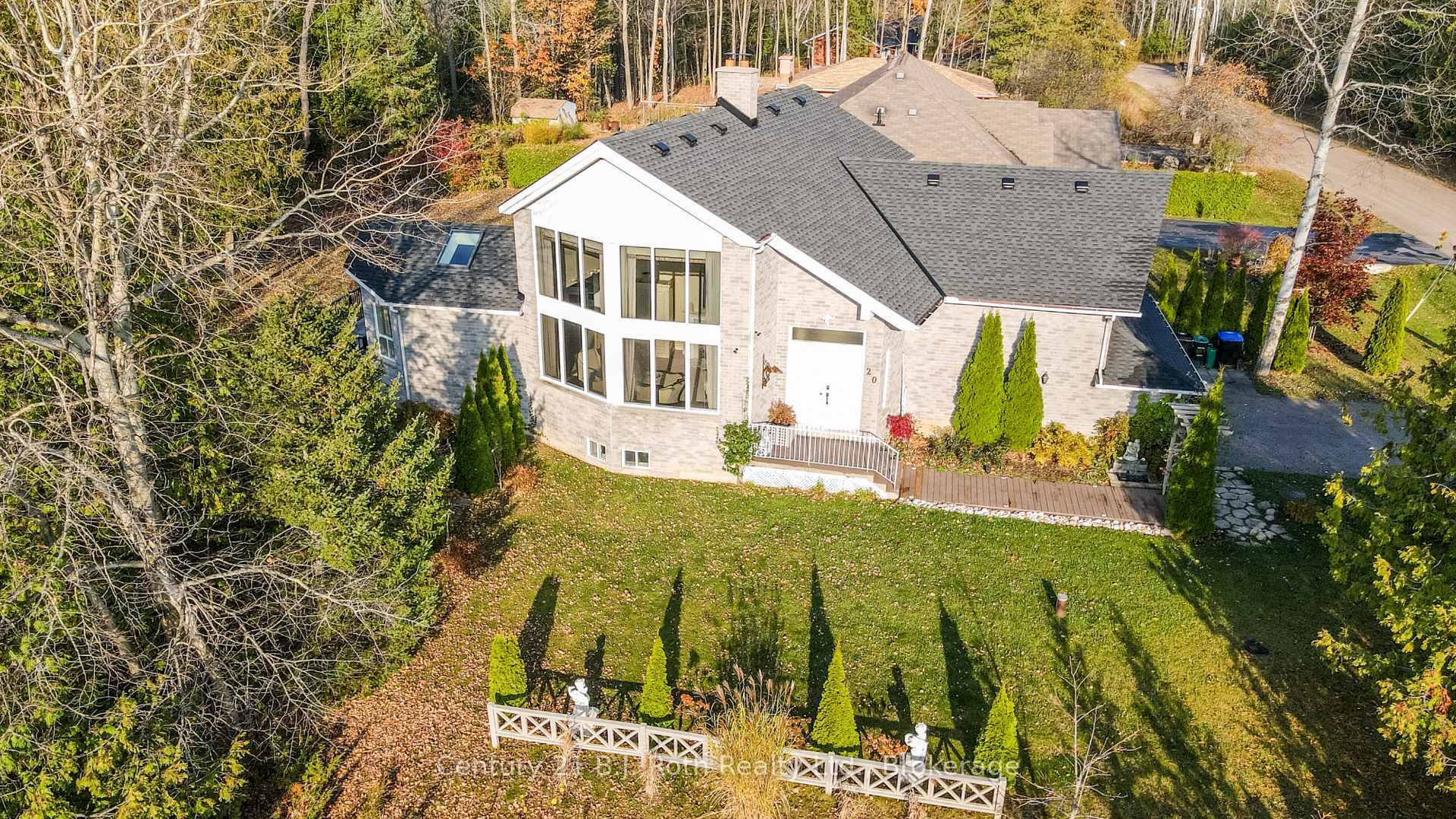 Property Photo: 20 Grant Avenue E ON L0L 1P1
