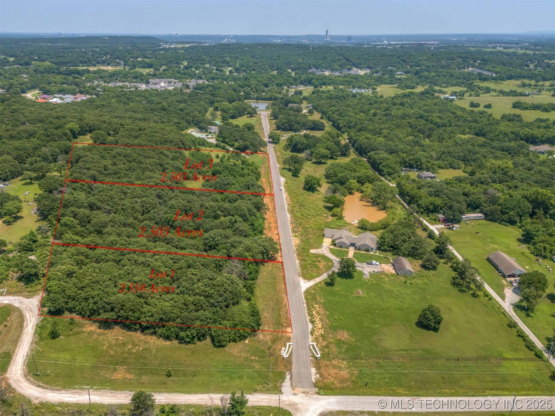 Property Photo: 4881 Oak Timber Drive OK 74131