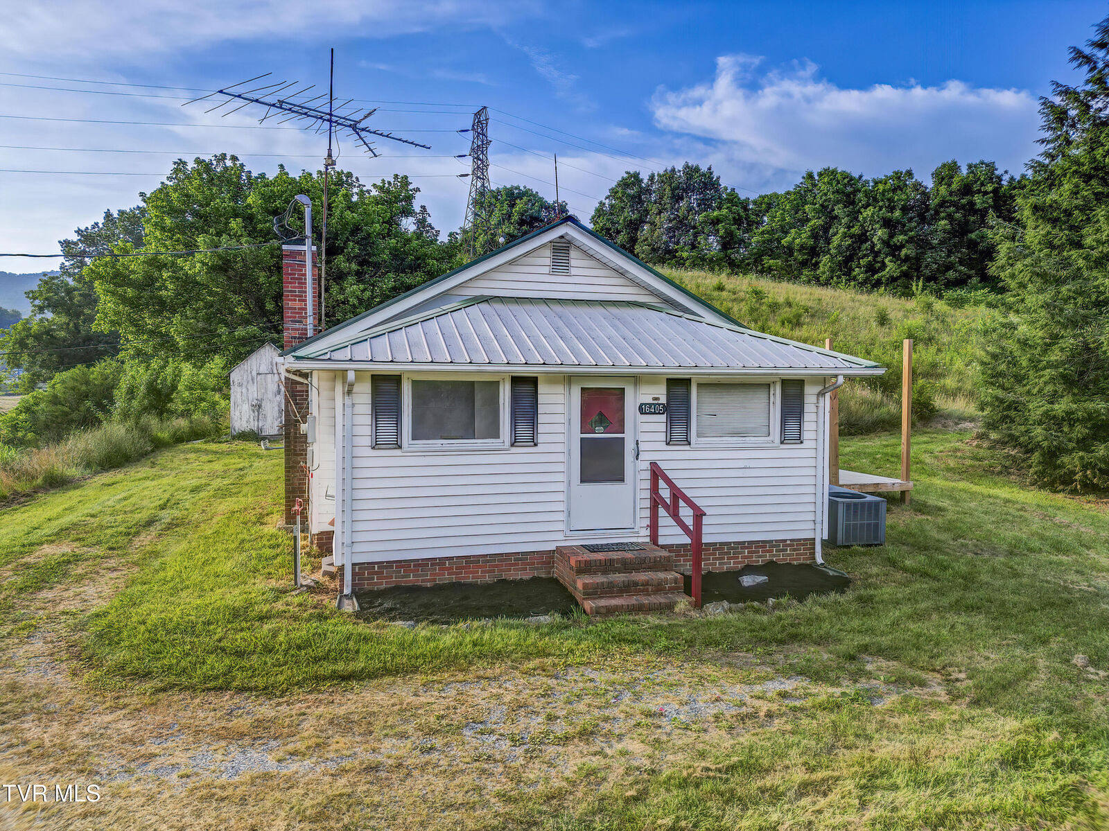 Property Photo:  16405 Horton Highway  TN 37641 