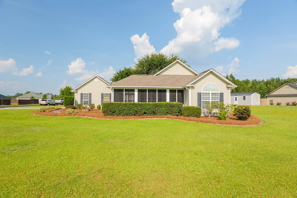 Property Photo:  35 Waterlily Way  GA 31635 
