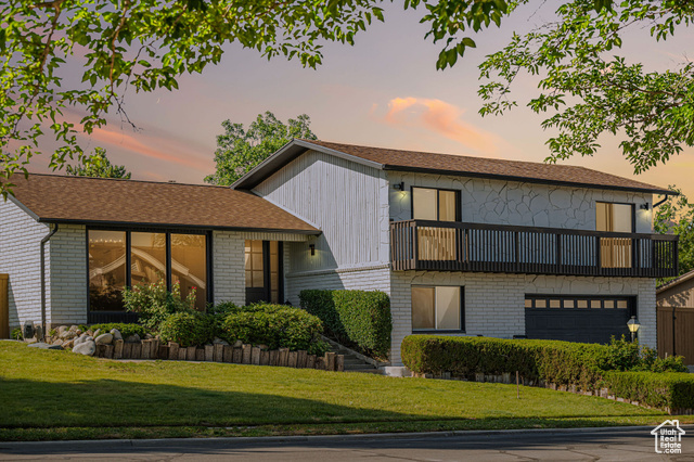 Property Photo: 2616 E Grandview Dr UT 84092