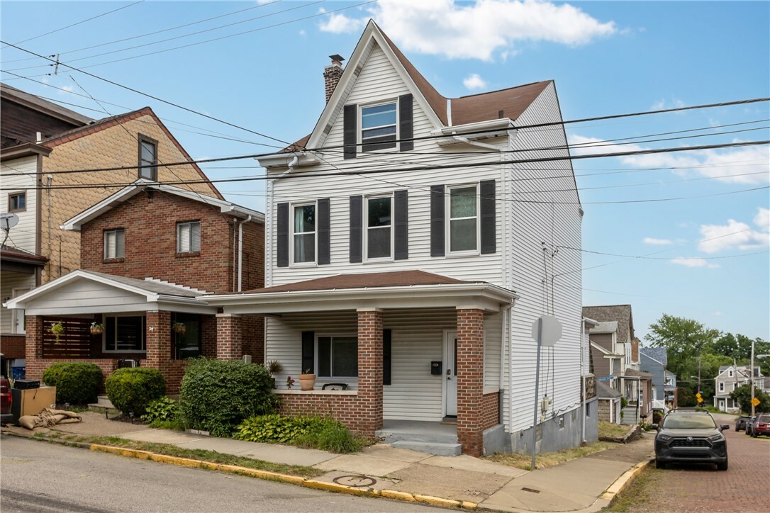 Property Photo: 2100 Rockledge Street PA 15212