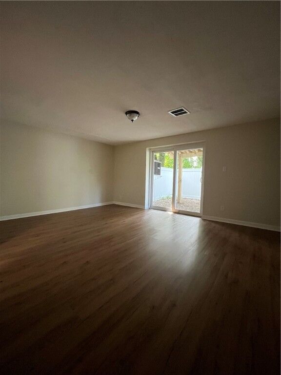 Property Photo:  2413 Park Hill Drive  PA 15221 