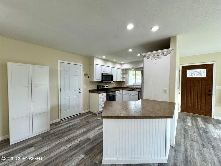 Property Photo:  1119 Alder Avenue  AK 99611 