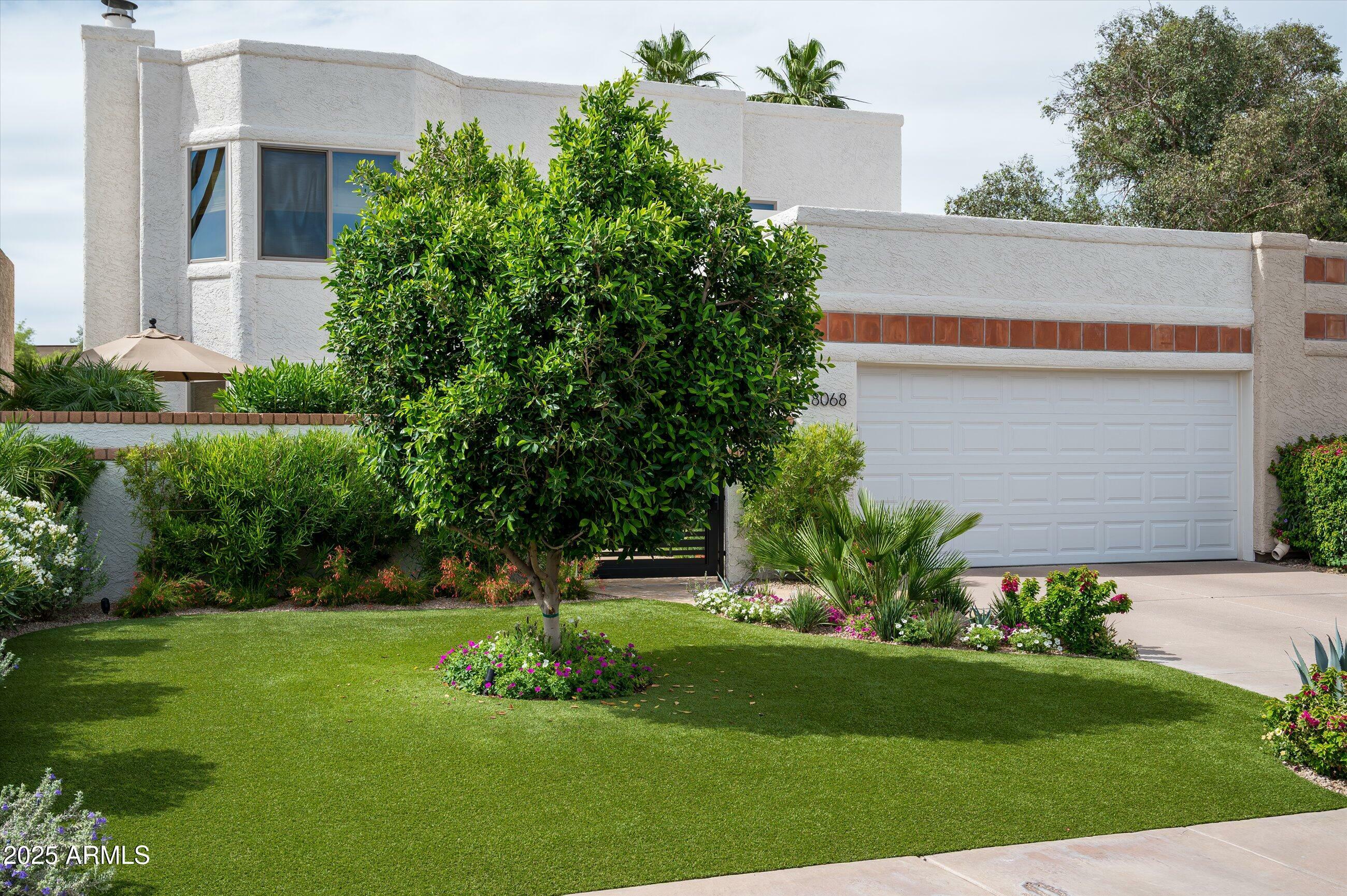 Property Photo: 8068 E Del Trigo Road AZ 85258
