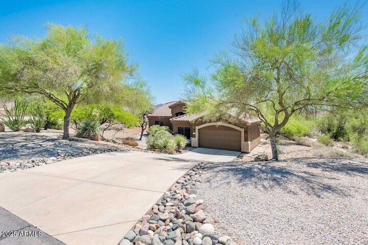 Property Photo:  33823 N 2nd Street  AZ 85085 