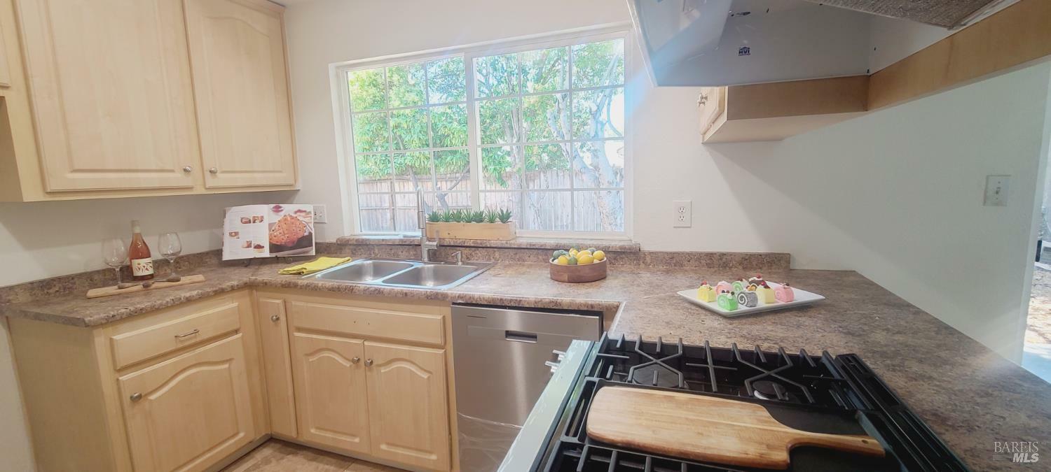 904 Renee Court  Santa Rosa CA 95401 photo