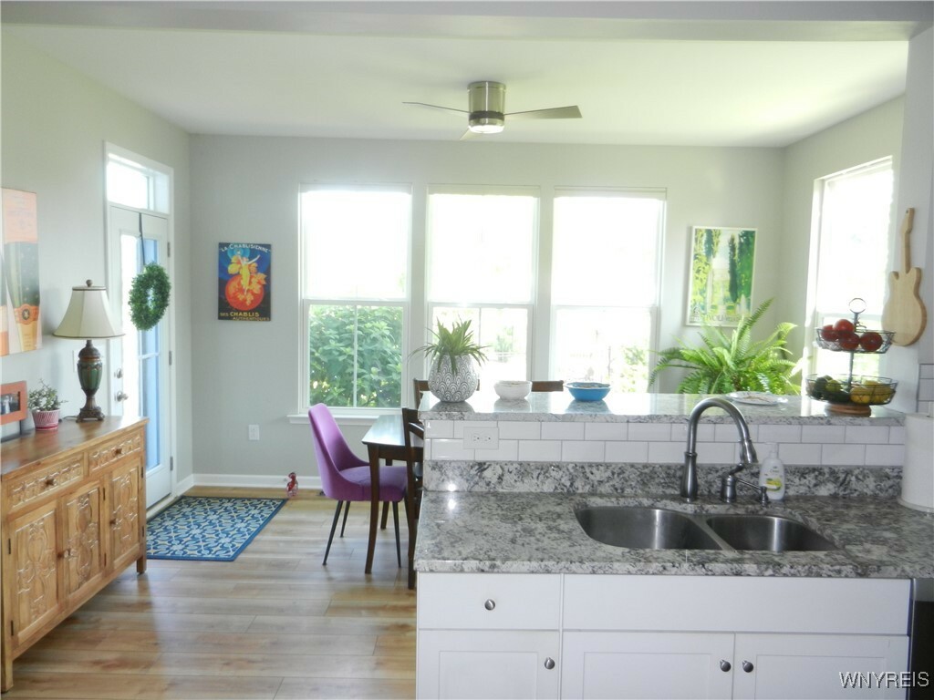 Property Photo: 6640 Willow Ridge Drive NY 14075
