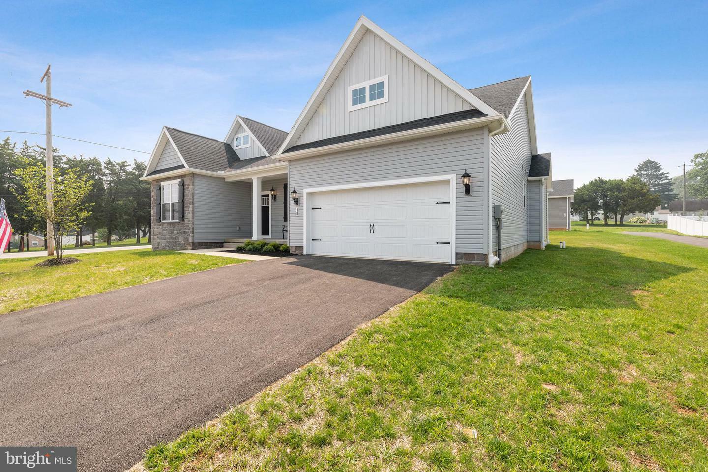 Property Photo: 138 Ledger Drive 76 PA 17331