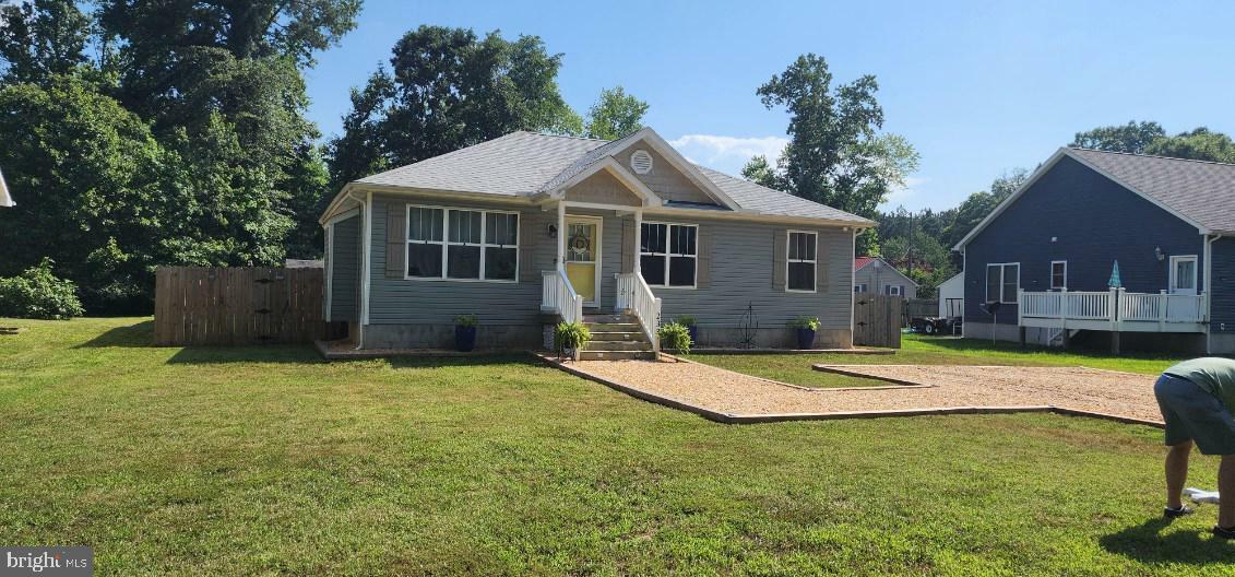 Property Photo: 233 Stratford Drive VA 22443