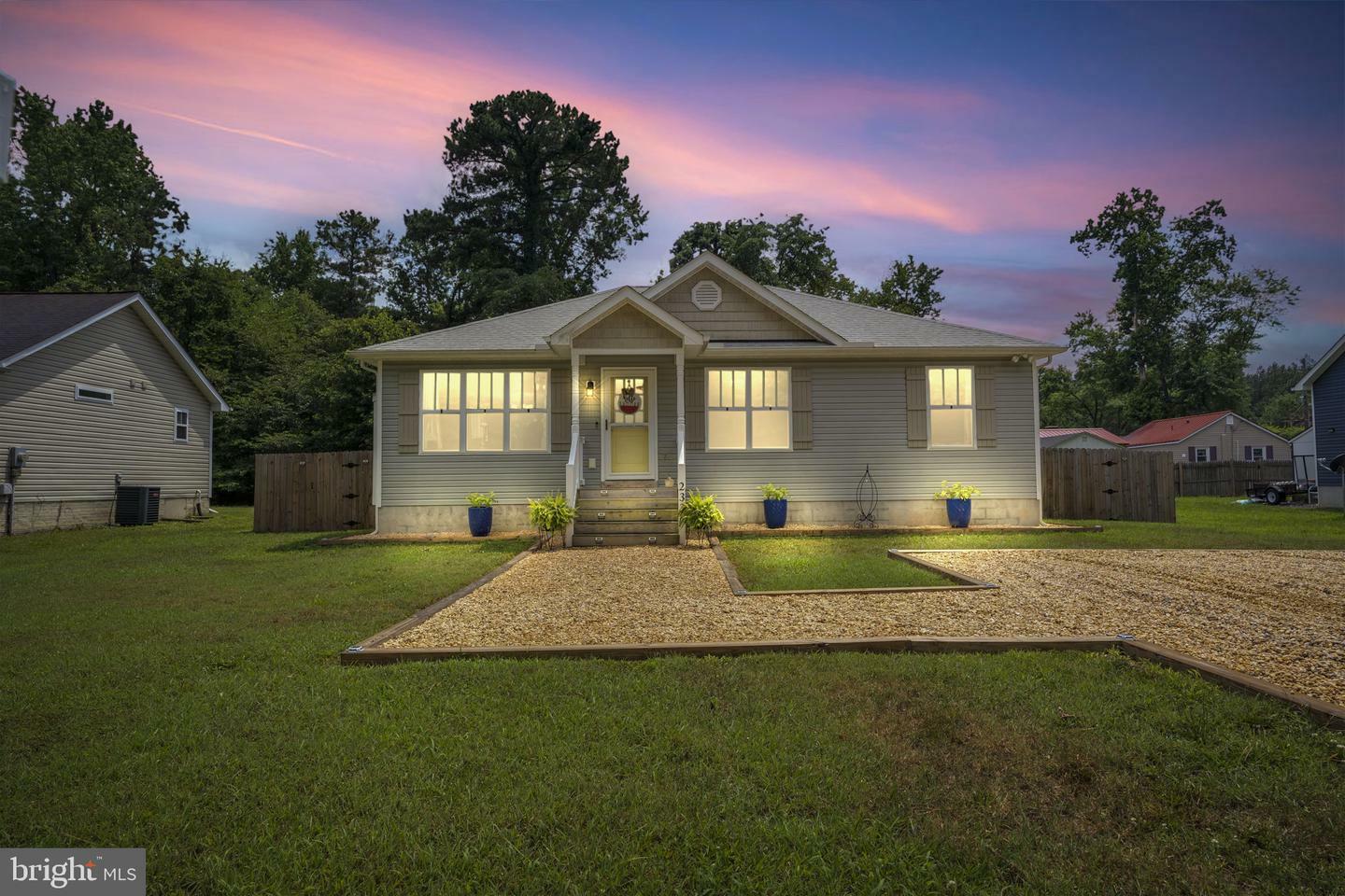 Property Photo: 233 Stratford Drive VA 22443