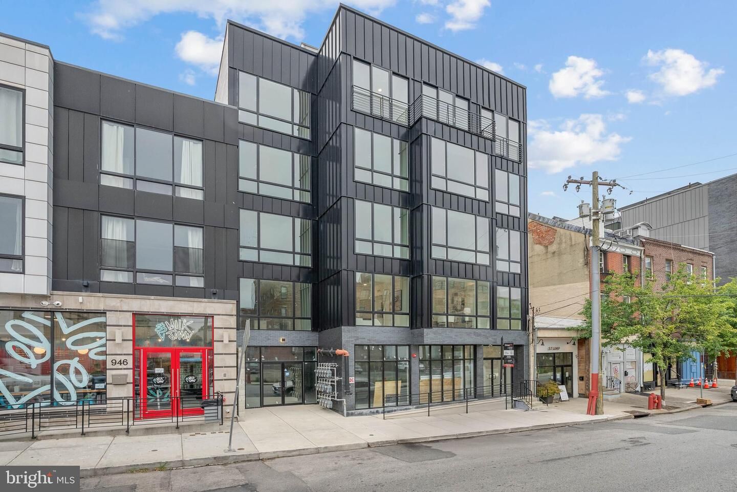 Property Photo:  950 N 2nd Street 2A  PA 19123 
