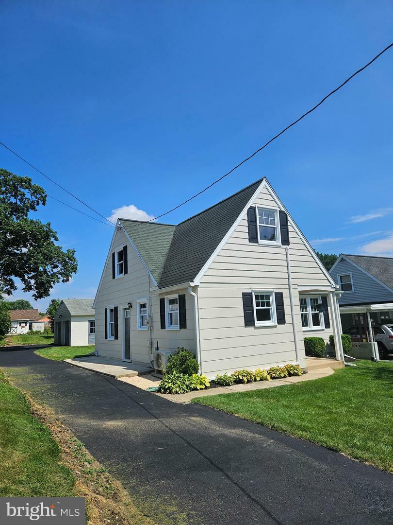 Property Photo: 713 S 15th Street PA 17512