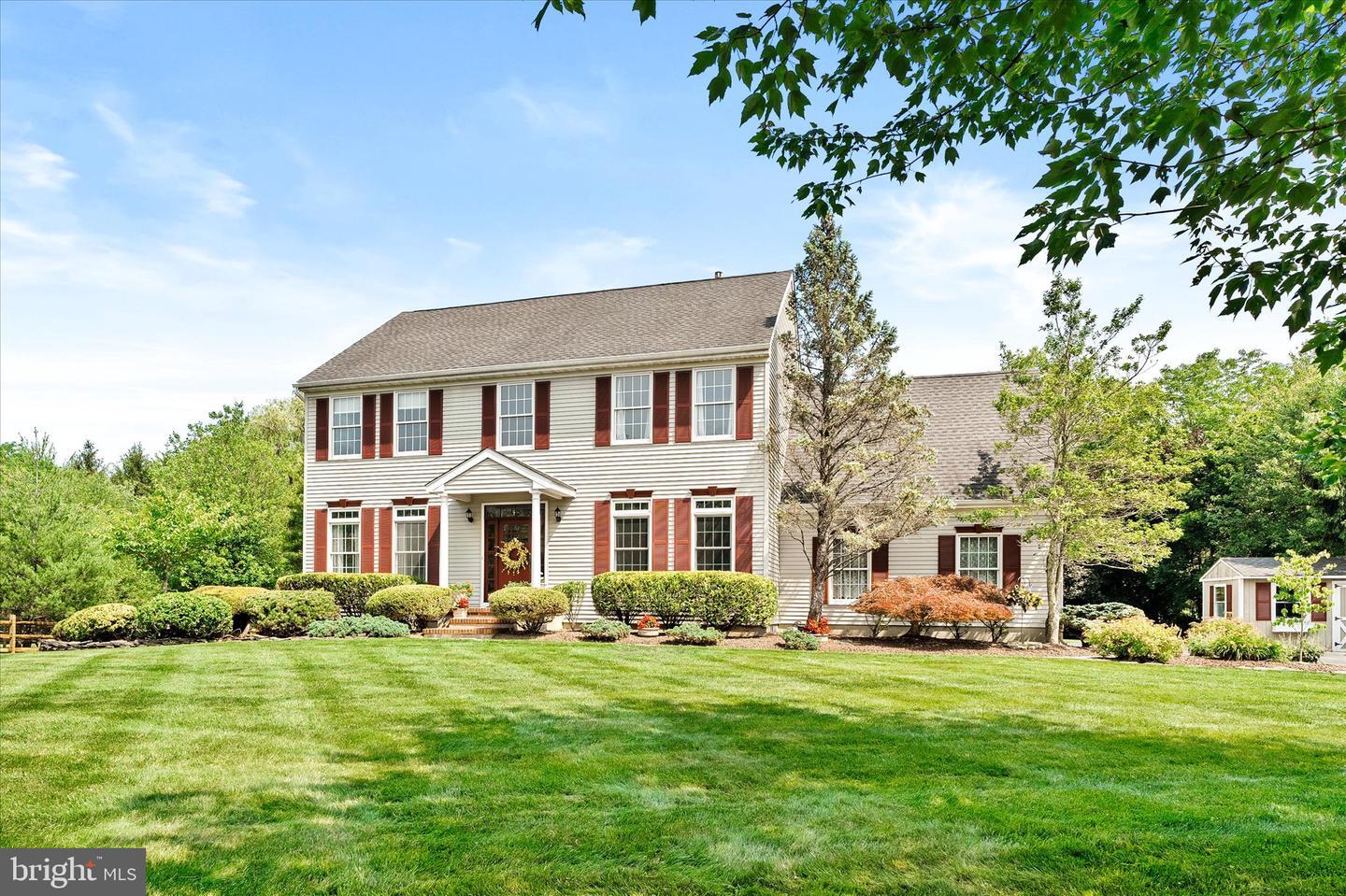 3 Blue Bell Lane  Robbinsville NJ 08691 photo