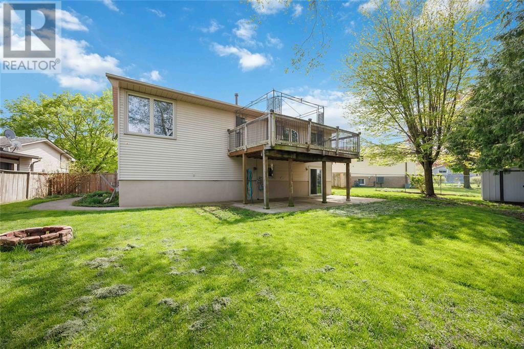 Photo de la propriété:  338 Ascot Place  ON N0N 1G0 