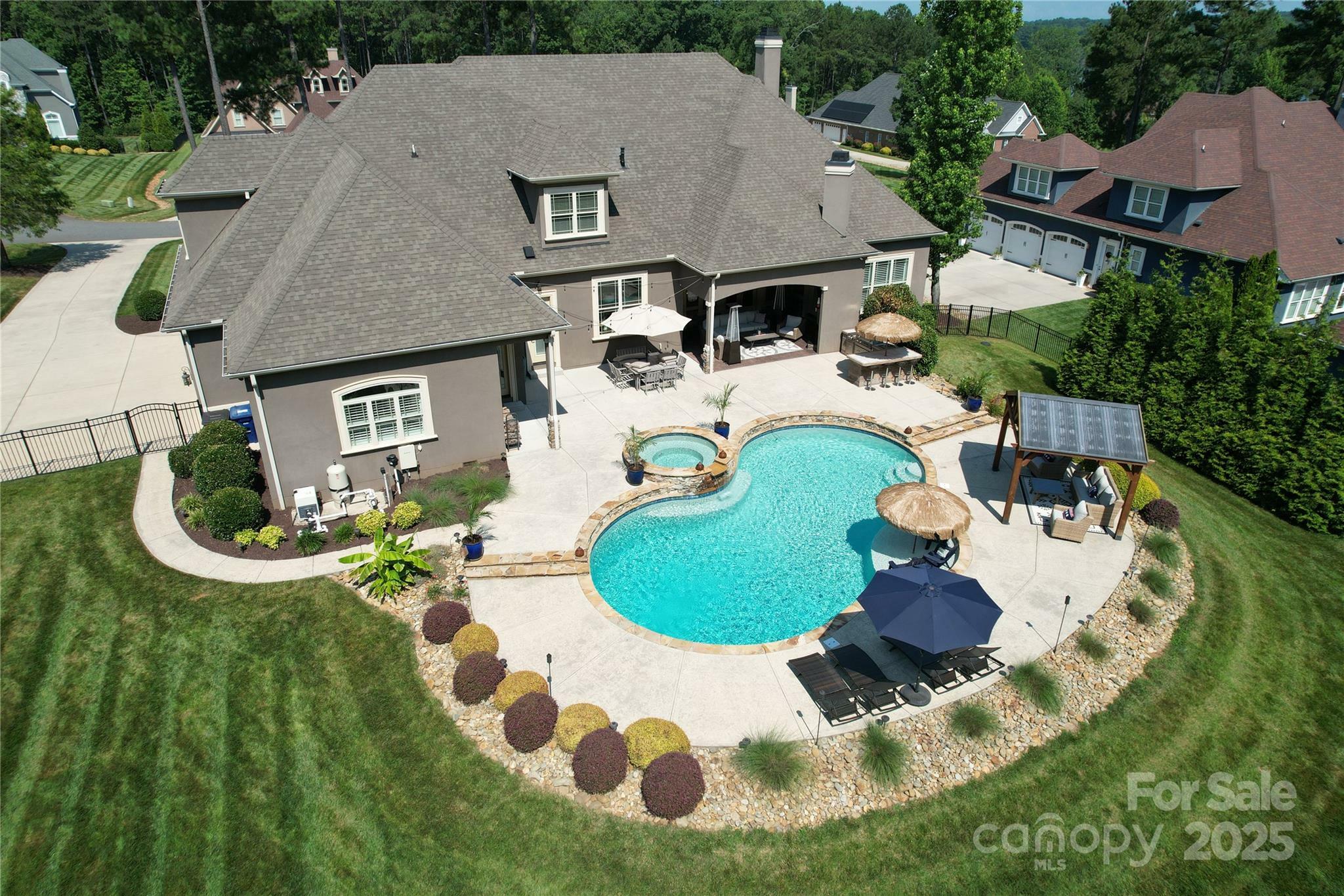 Property Photo: 141 Castle Drive NC 28117