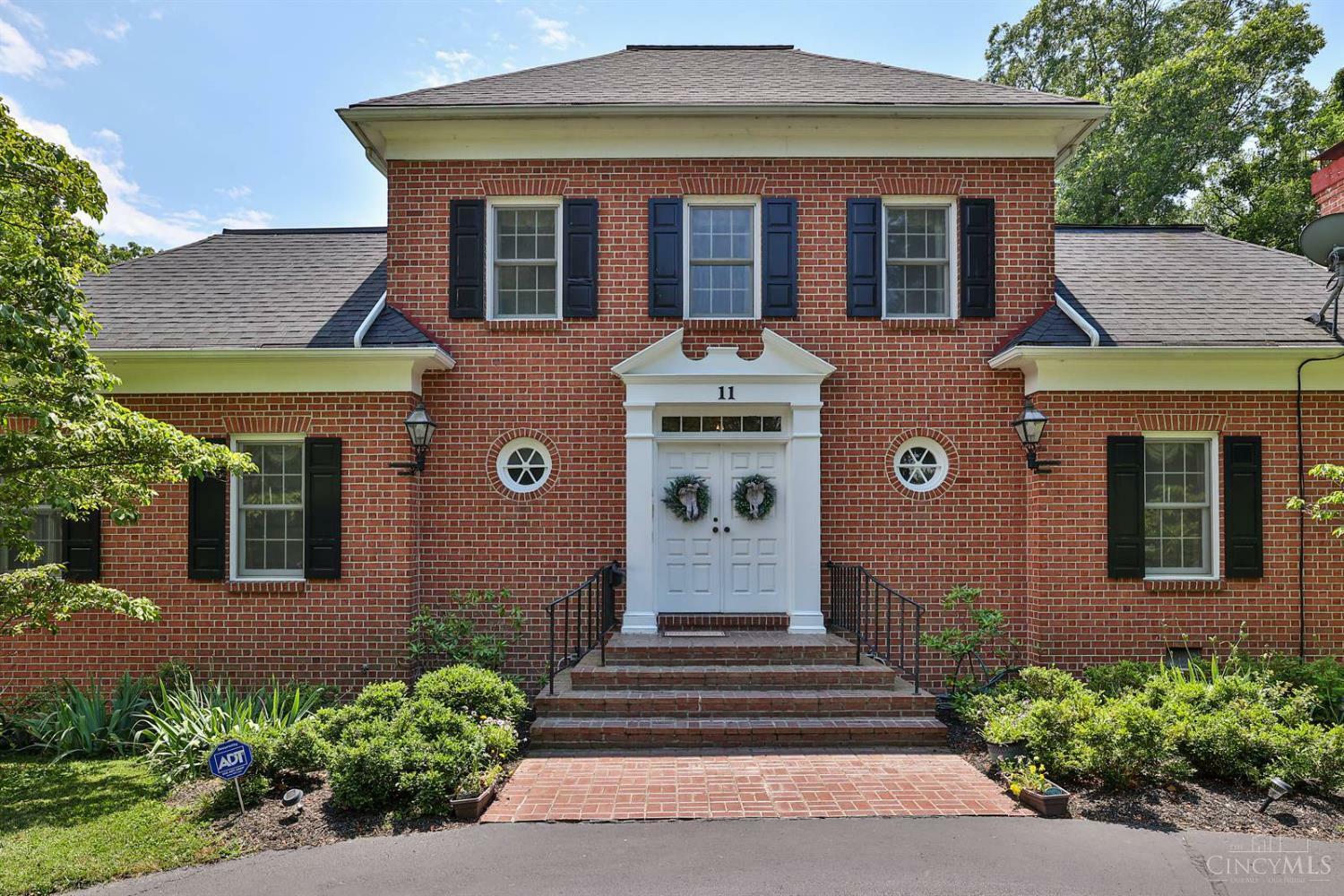 Property Photo: 11 Peterson Place OH 45177